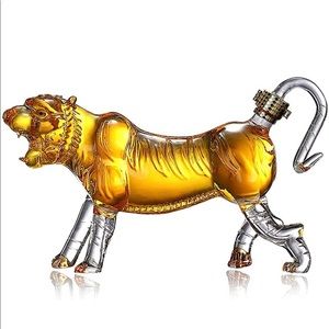Tiger whiskey Decanter